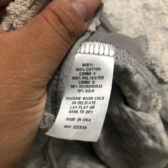 Lola and Sophie Womens Gray Silky Open Tie Back Blouse Top Size Medium - Picture 7 of 7